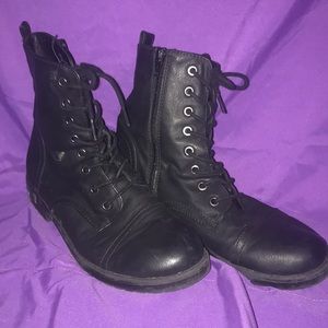 Women Black Combat Boots